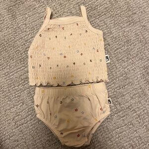 Beige Baby Outfit with Floral Embroidery